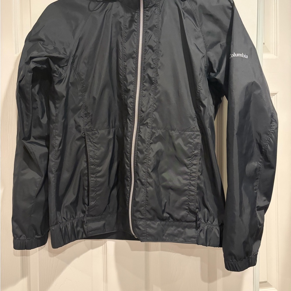 Columbia Black Mesh-Lined Packable Jacket